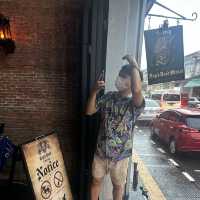 Hog’s head ร้านหัวหมูภูเก็ต