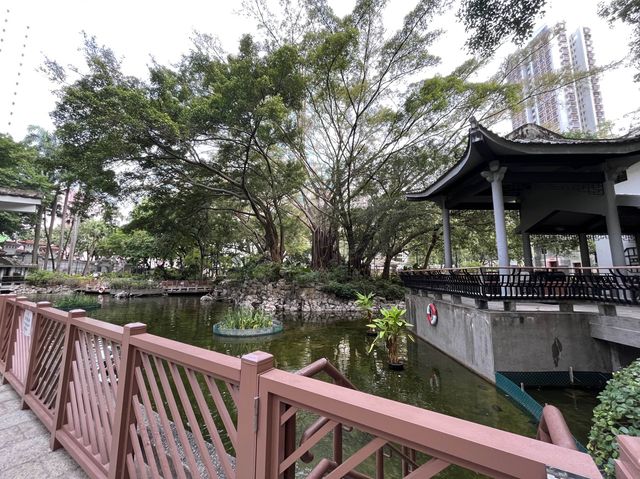 原來荃灣有個咁靚咁似香港嘅公園 🤩