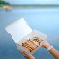 ปิกนิกในเขื่อนแม่กวงเชียงใหม่ กินคอหมูย่างร้านอร่อย
