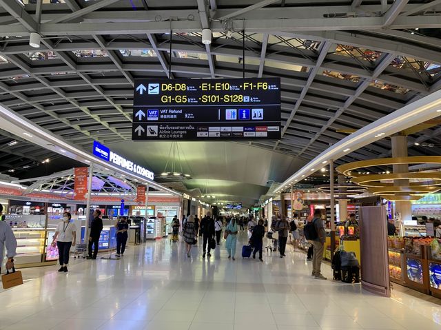 タイ　タイ観光　タイ　スワンナプーム国際空港の制限エリアが凄いぞ！
