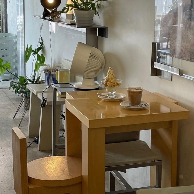 dayoffday咖啡店：市中心熱門去處，舒適愉悅