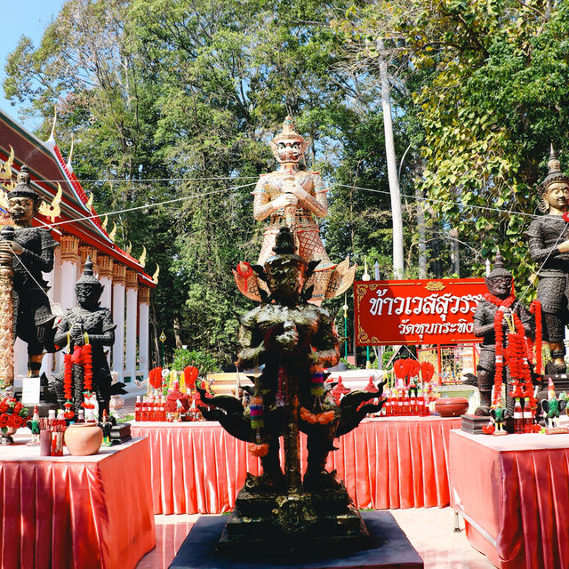 วัดหุบกระทิง  จ.ราชบุรี