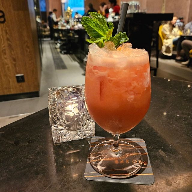 地方就腳的五星級酒店酒吧