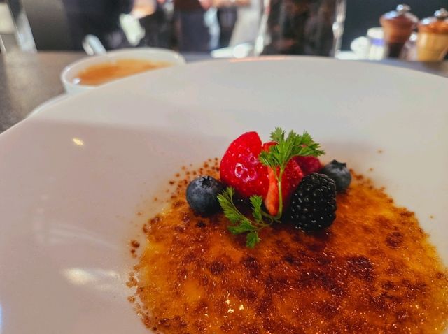 Desserts meets fine arts at Tokyo Aman