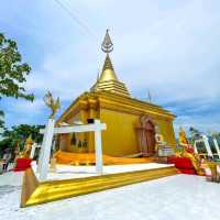 พามาทำยุญวัดป่าสว่างบุญ