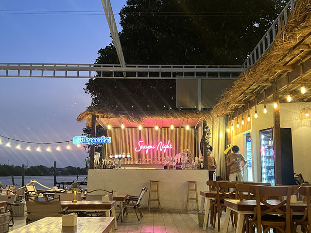 sea you cafe & bar