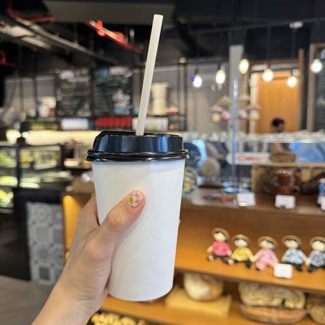 푸꾸옥 인터컨티넨탈 카페 Mercado 카페