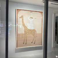 Art gallery in a mall