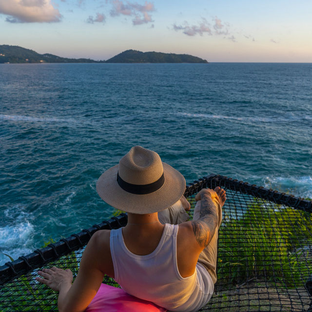 ชิงช้าวิวสวยๆ ฟิวบาหลีที่ Cafe Phuket View Point