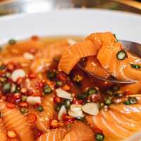 บุฟเฟ่ต์ Giant River Prawns Buffet & Lobster Speci