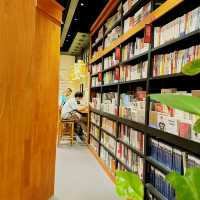 A Haven for Book Lovers at Sisyphe Books