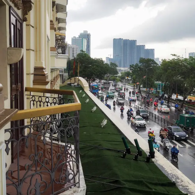 [Việt Nam/Hồ Chí Minh] Khách sạn 5 sao lâu đời ở Hồ Chí Minh