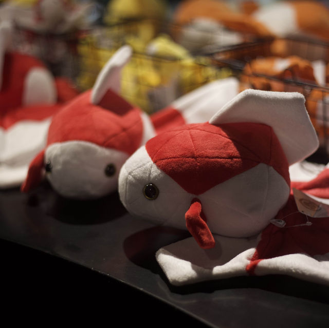 【東京】３万匹の金魚が織りなす美術館🫧「アートアクアリウム美術館」