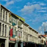 Vibrant Charm of Mosque Street