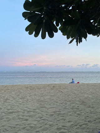 Healing di Pantai Sanur Bali dengan pemandangan bak dongeng🩵