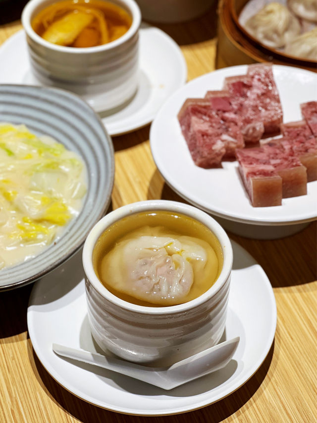 翡翠拉麵小籠包聯乘養生食癒菜