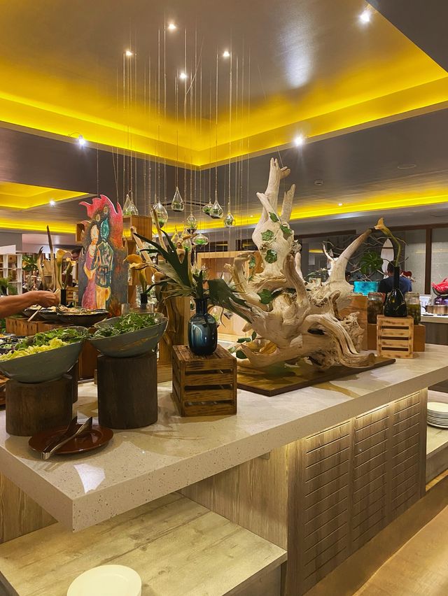 Eat All You Can In Maldives 🍽️🥣🥢