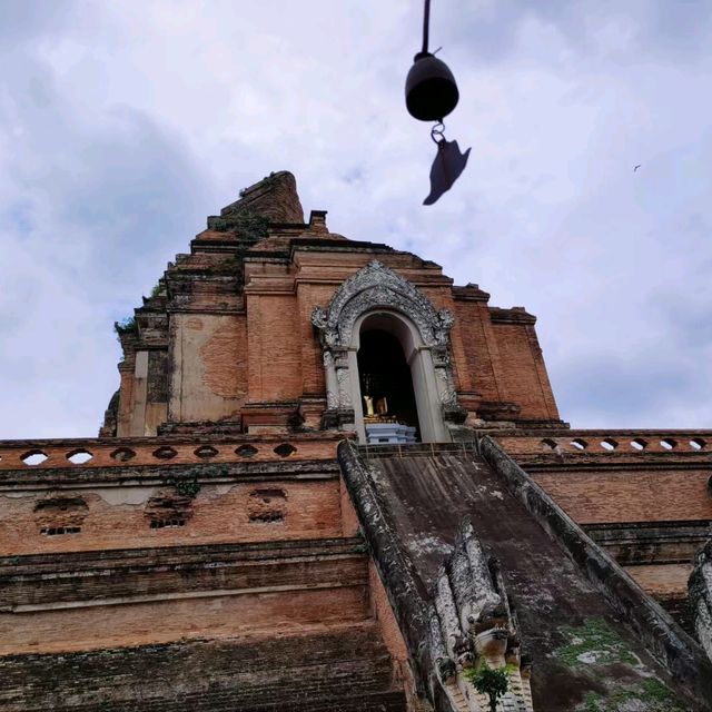 清邁寺廟-契迪龍寺