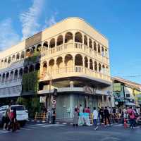 Backpacking through Old Phuket