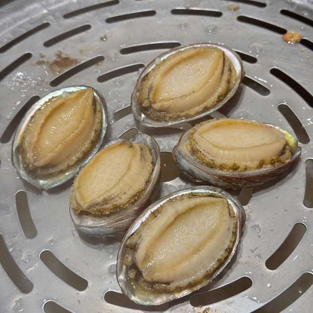 餐廳海鮮超級豐富