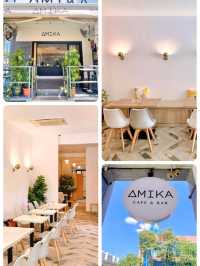 Amika Cafe And Bar