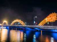 สะพานมังกร (Dragon Bridge)