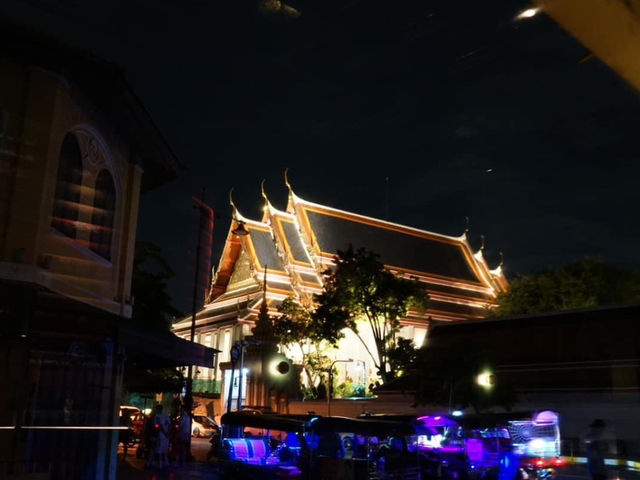 𝐍𝐮𝐬𝐬 𝐁𝐚𝐫 ท่าเตียน  บาร์ Vibes ดีวิว วัดโพธิ์