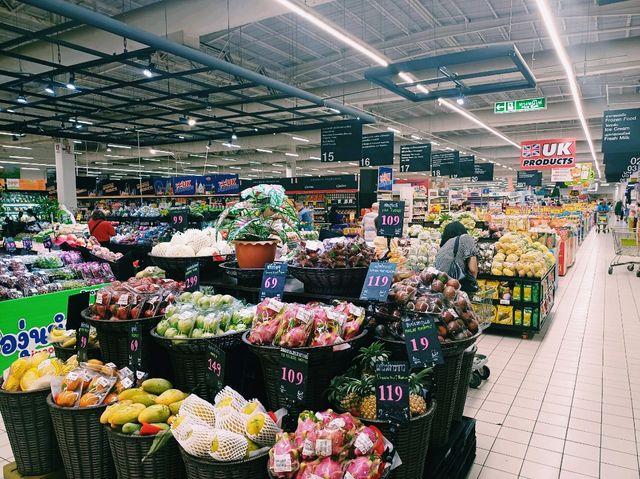 【泰國】芭提雅最大超市賣場商場Big C Extra Central Pattaya，購買泰國特產好去處，滿兩千泰銖以上可辦退稅