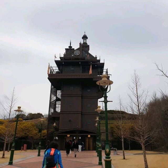 步入宮崎駿世界，吉卜力公園的奇幻旅程。