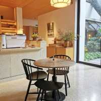 Cafe Craft คาเฟ่ของร้านเฟอร์นิเจอร์ชื่อดังทองหล่อ