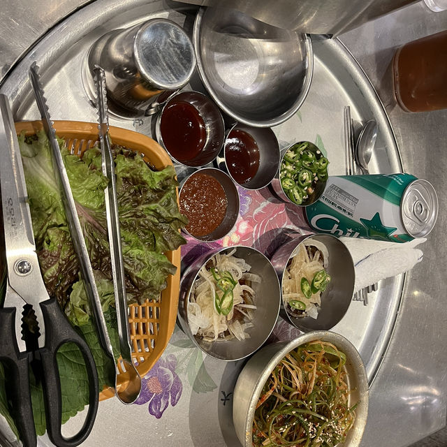 수영역 고기 맛집 구워주는 고기집 목구멍 