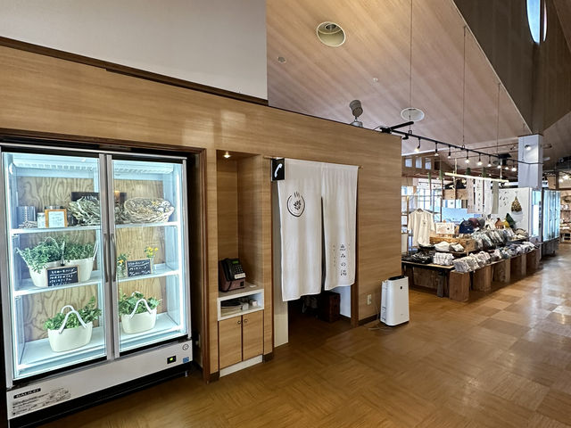 【岐阜観光】お洒落なハーブ湯屋さんでいただく身体に優しいランチ🍙☀️