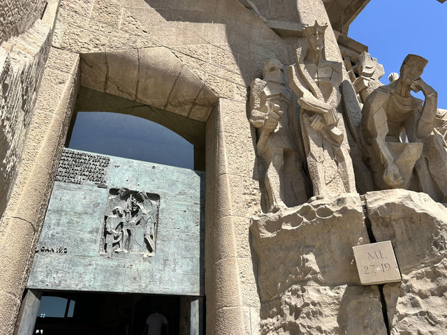 【Barcelona🇪🇸】想像以上の美しさに圧巻　サグラダファミリア