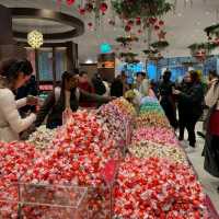 Sweet Indulgence: Unveiling the Magic of Lindt Chocolate in Zurich