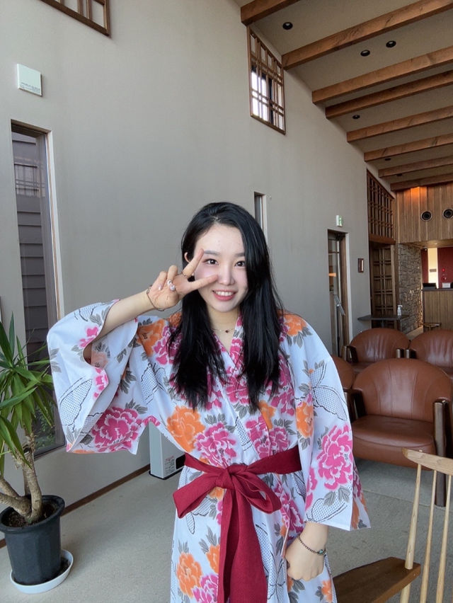 벳푸의 산과 바다를 내려다보며 온천을 즐길 수 있는 현대식 료칸♥️