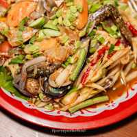 ร้านแซ่บบบเขาหลัก 🌶️🩷