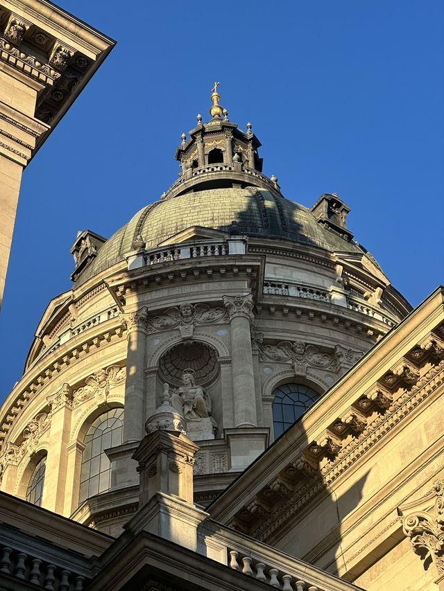 Sunset Serenity: A Stroll Through Budapest’s Heart