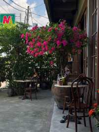 Lova Cafe, Indonesia Bali