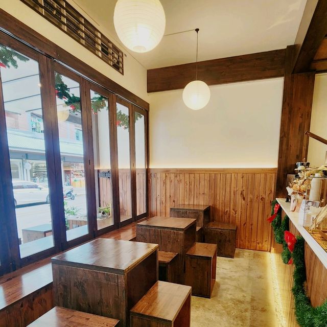 📍WA!-วะ 🍵ซอยจุฬา จ. สุราษฎร์ธานี✨️