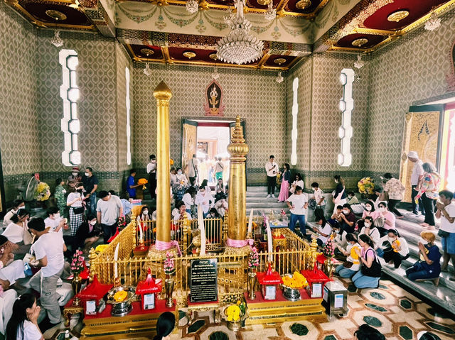 泰國曼谷當地著名城市保護神廟推薦：國柱神廟，適合求好運拍照打卡遊玩。 