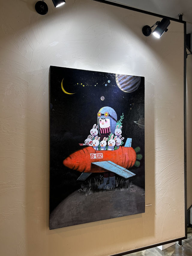 전통과 현대를 조화롭개 표현한 작춤들이 눈길을 사로잡는 조계사 근처 김영곤 초대 개인전 