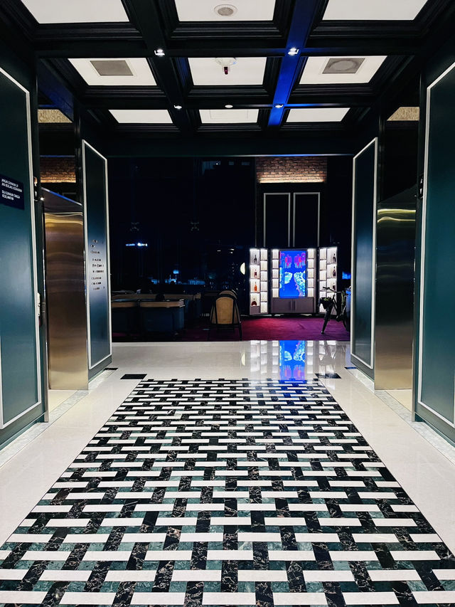 “Chic Escape in the Heart of Chinatown – Four Points by Sheraton KL”