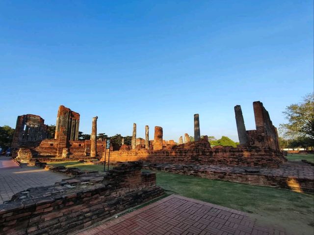 วัดสำคัญ ที่ตั้งอยู่ในพระราชวังหลวงอยุธยา