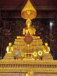 สรงน้ำพระ ก่อเจดีย์ทราย วัดพระเชตุพน✨️