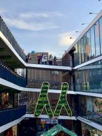 From Palaces to Alpacas: A Whirlwind Seoul Adventure
