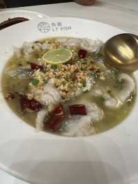 ร้านปลาต้มผักกาดดอง ร้านดัง LT Fish Restaurant