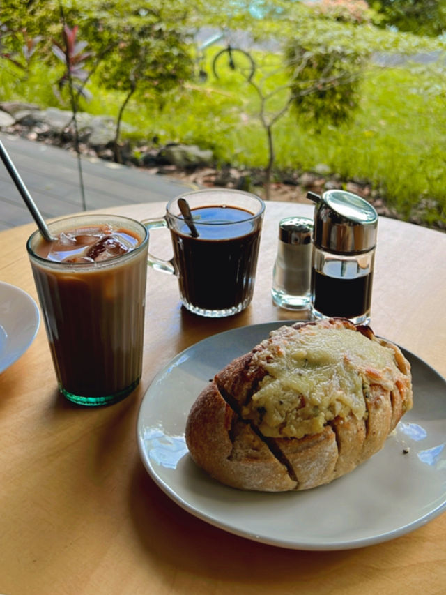 ☀️ Slow Bakes, Yishun: Sourdough & Serenity by the Pond