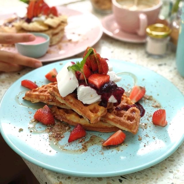 lovely brunch spot