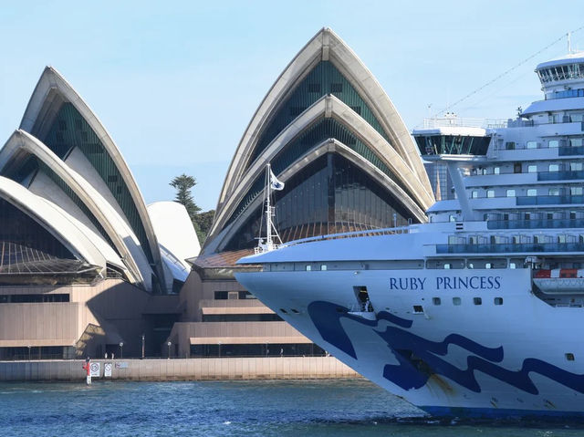 ✨ Ruby Princess Cruise: A Dazzling Escape on the High Seas! 💎🚢