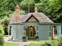 A Peaceful Break at Weston Park, Sheffield
